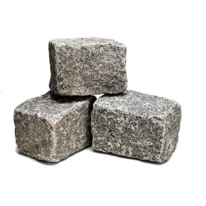 Brosten - m�rk gr� portugisisk - 21 x 14 x 14 cm - Ca. 1.000 kg - palle